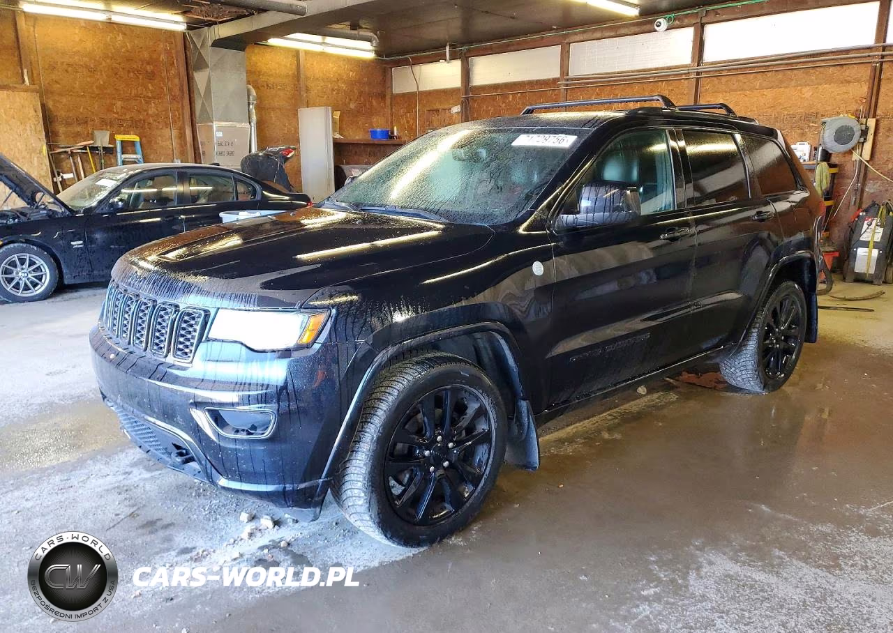 2017 Jeep Grand Cherokee Laredo