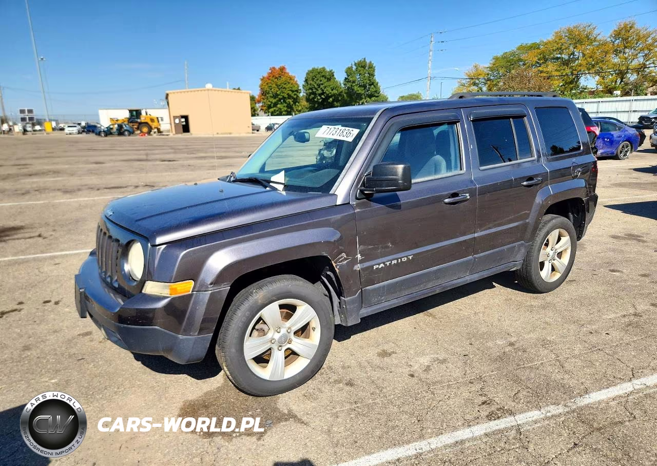 2014 Jeep Patriot Latitude VIN:1C4NJRFB9ED846126 - 1