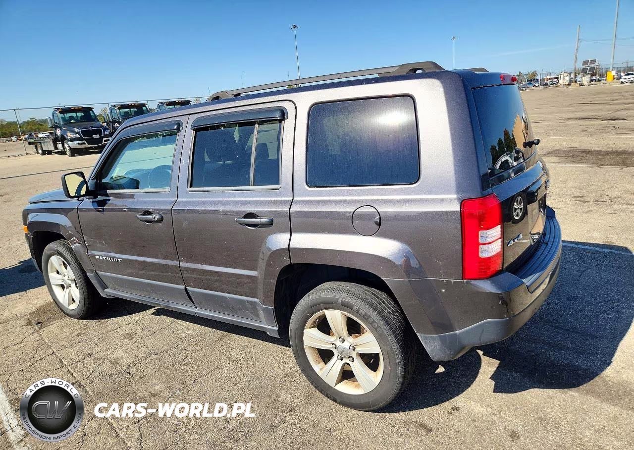 2014 Jeep Patriot Latitude VIN:1C4NJRFB9ED846126 - 2