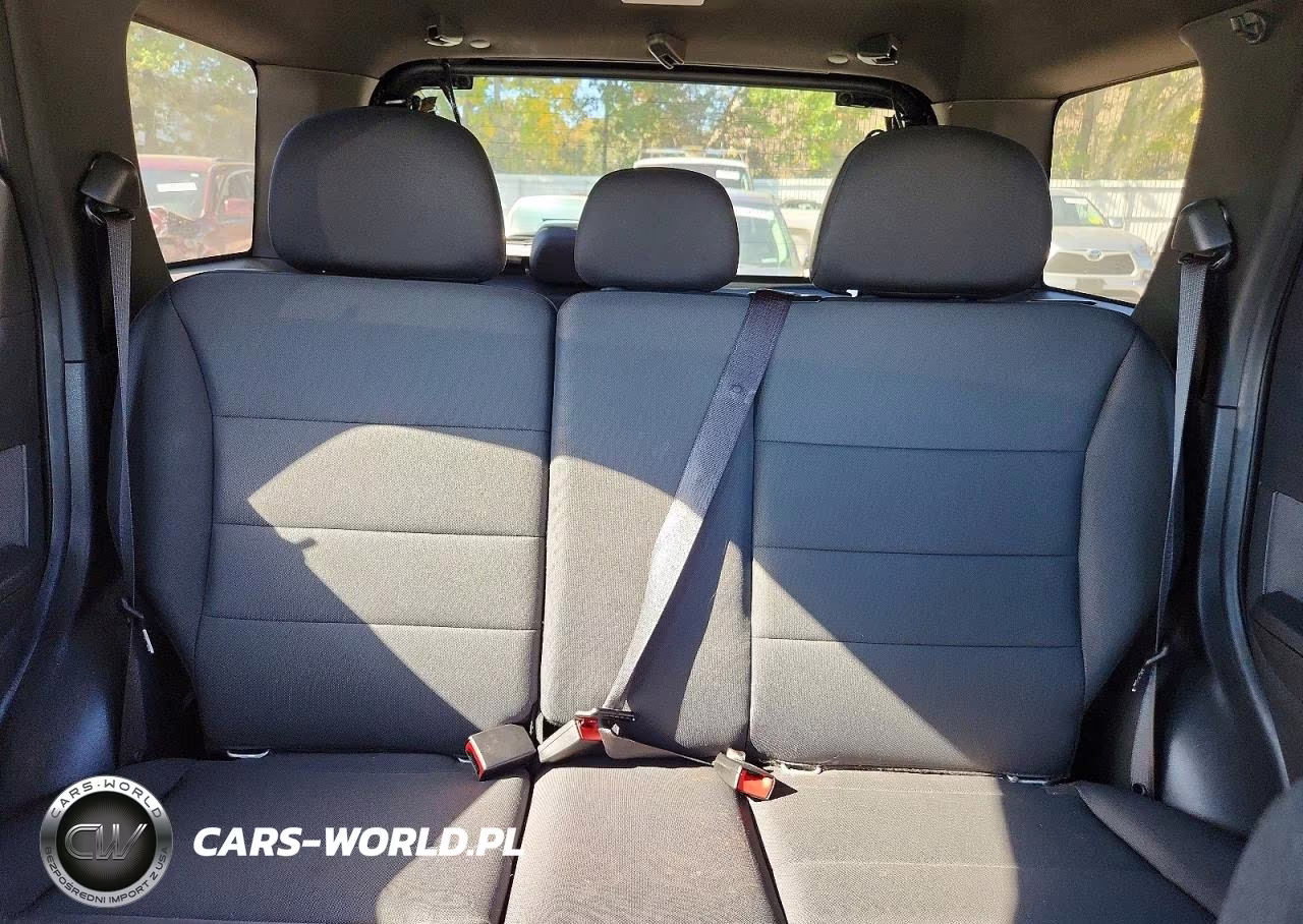 2010 Ford Escape Xlt VIN:1FMCU9DG7AKC65674 - 10