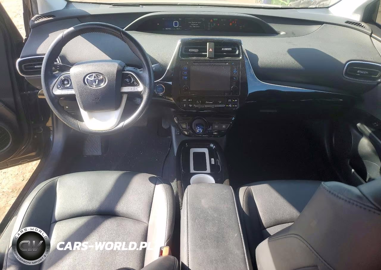 2016 Toyota Prius Four VIN:JTDKARFUXG3510255 - 8