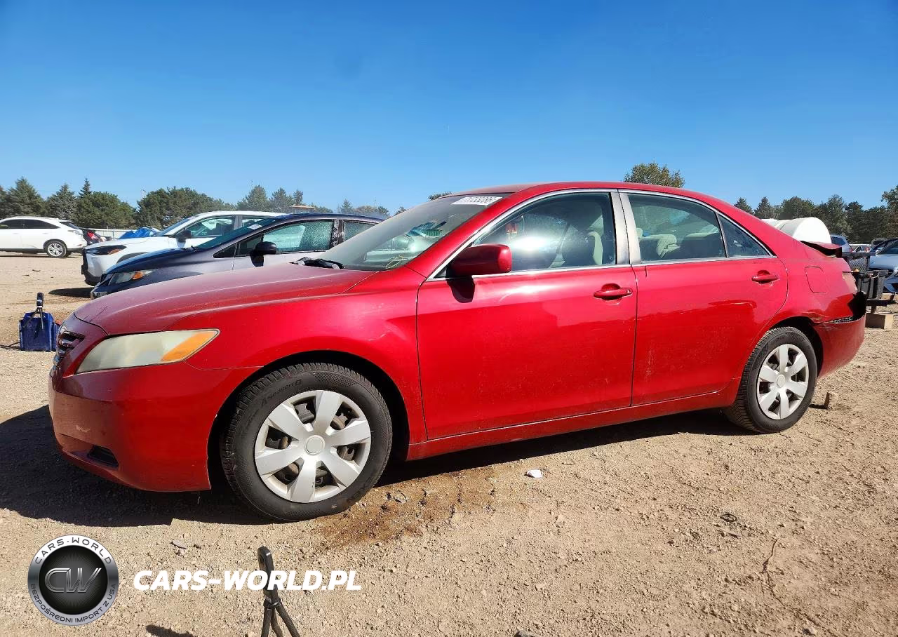 2007 Toyota Camry Le – zdjęcie 1 z 12