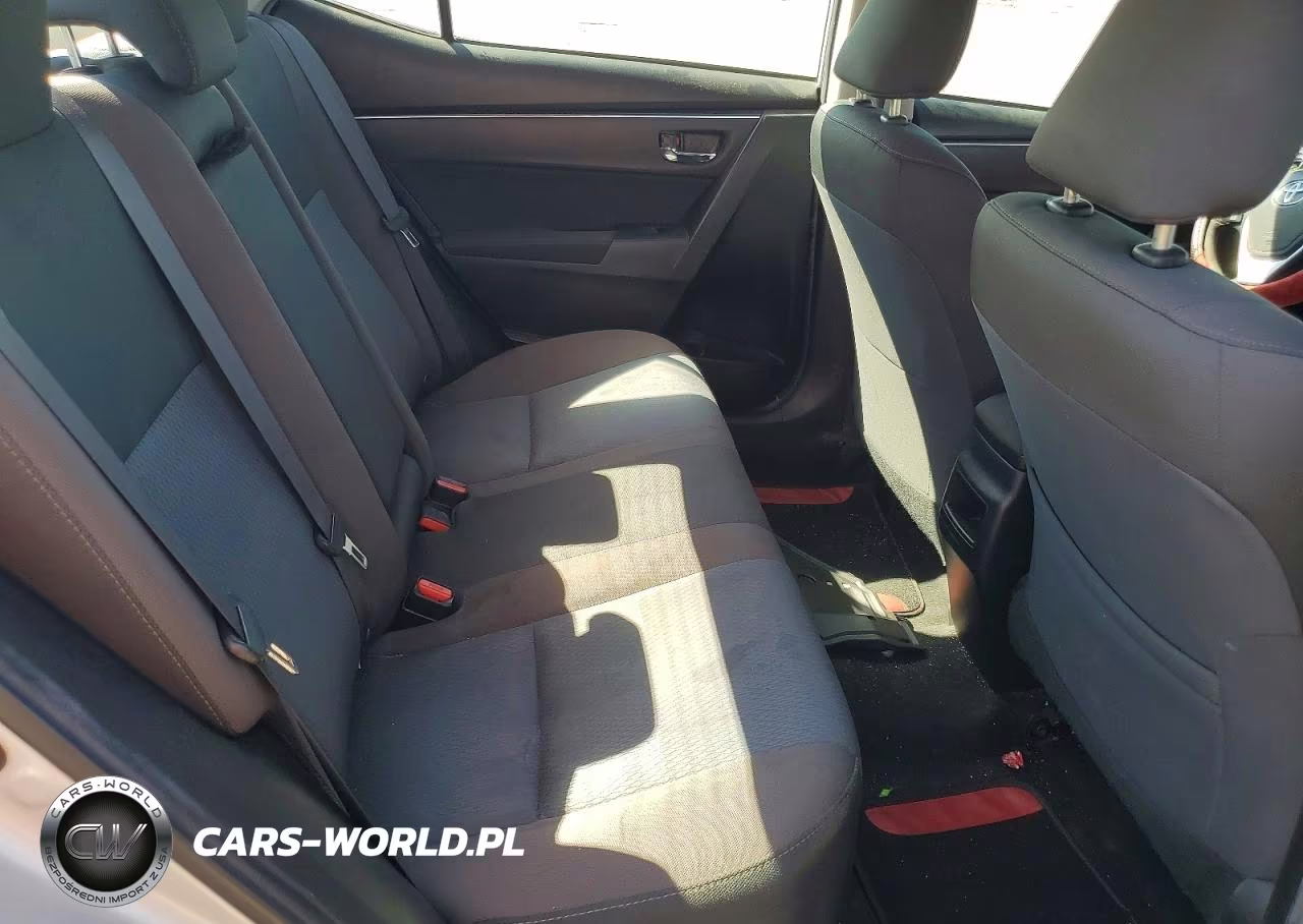 2019 Toyota Corolla L VIN:2T1BURHE4KC167911 - 10