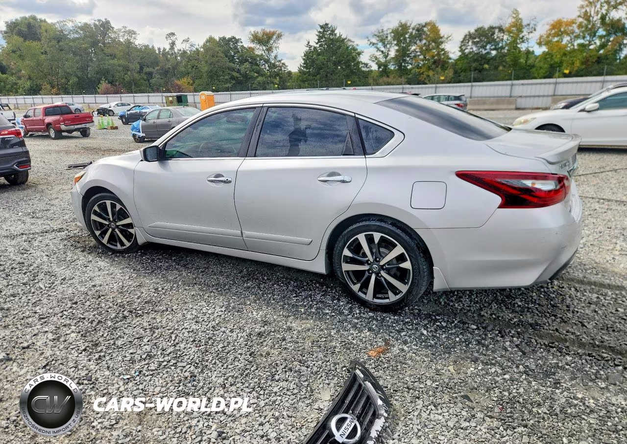 2017 Nissan Altima 2.5 Sr VIN:1N4AL3AP4HC132185 - 2