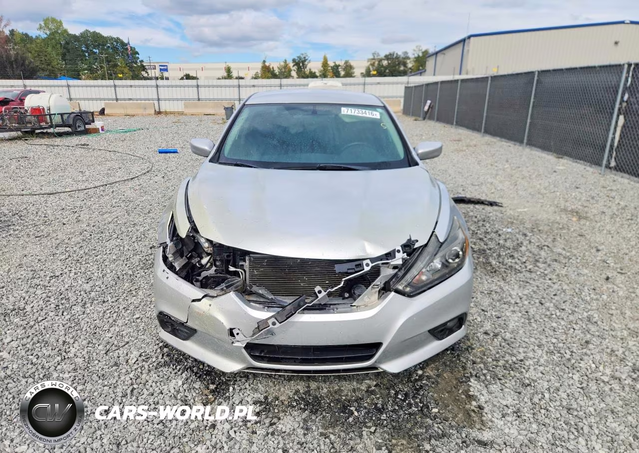 2017 Nissan Altima 2.5 Sr VIN:1N4AL3AP4HC132185 - 5