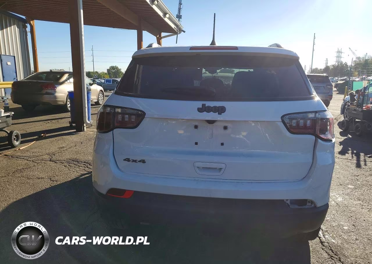 2025 Jeep Compass Latitude VIN:3C4NJDBN9ST609936 - 6