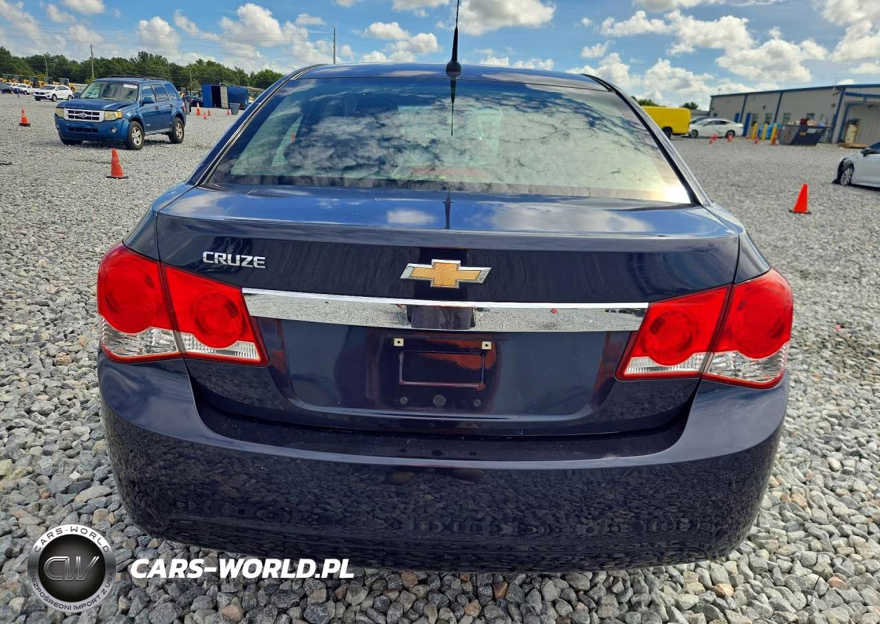 2014 Chevrolet Cruze Ls VIN:1G1PA5SH2E7114777 - 6