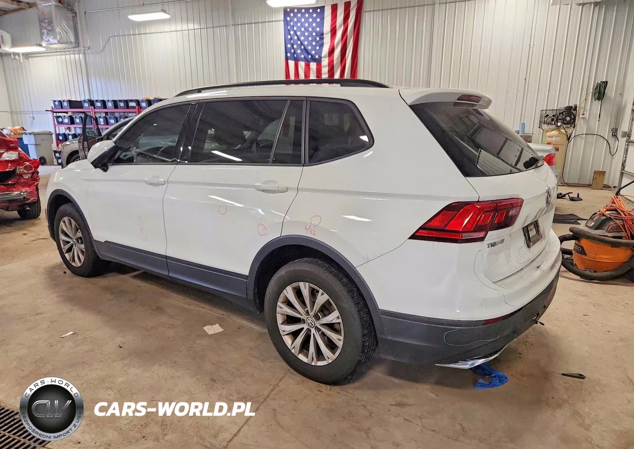 2018 Volkswagen Tiguan S VIN:3VV1B7AX0JM017092 - 2
