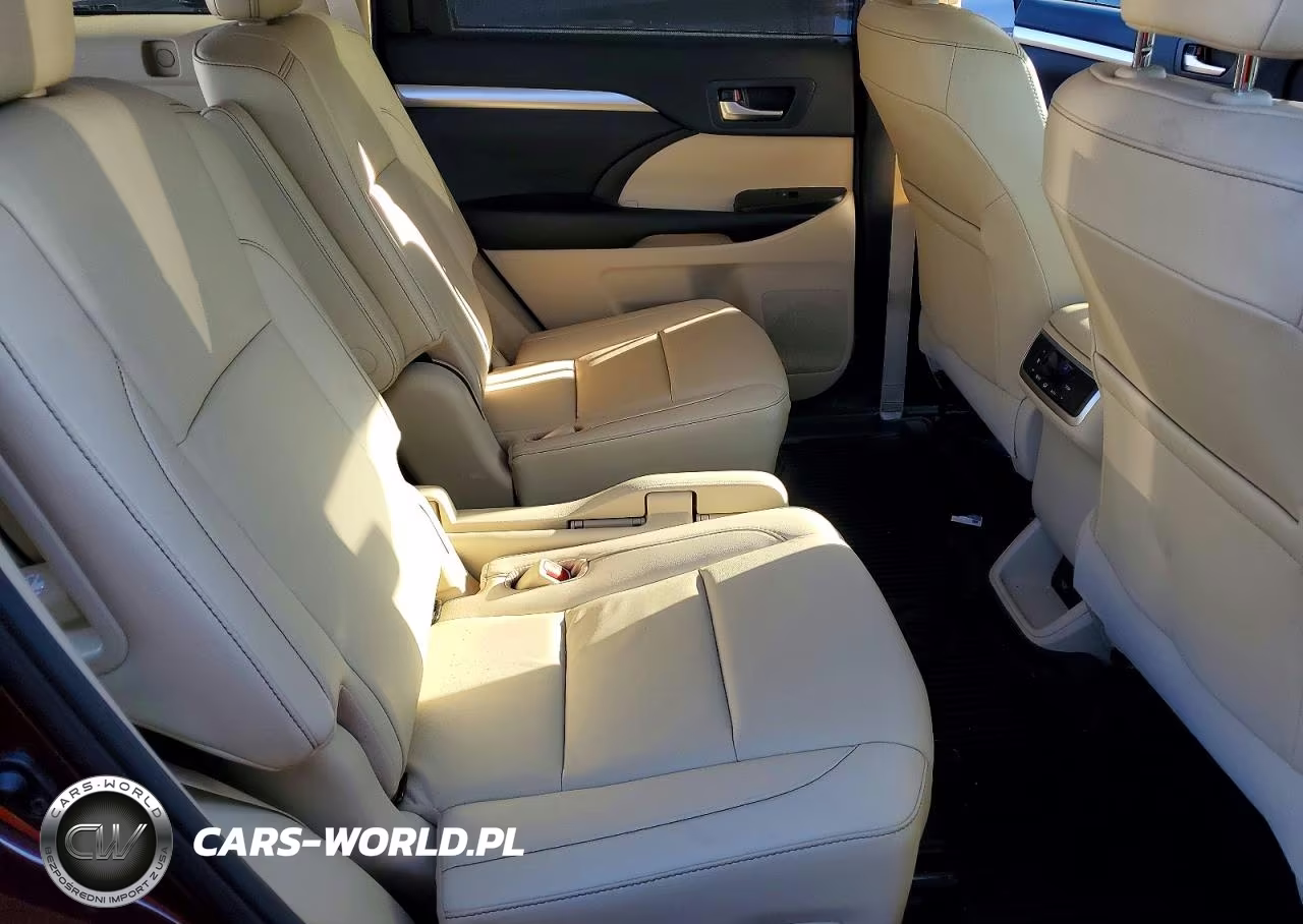 2019 Toyota Highlander Xle VIN:5TDJZRFH5KS737593 - 11