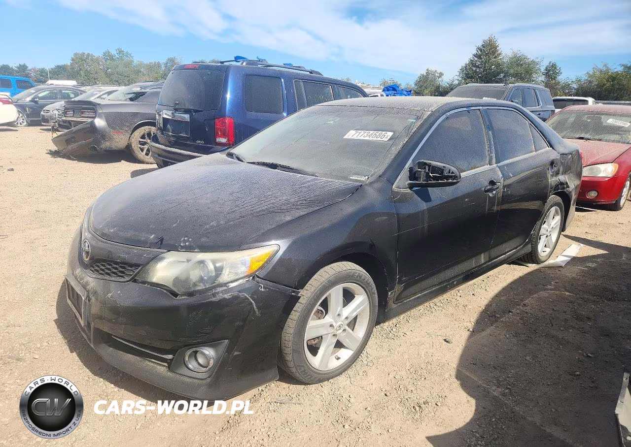 2012 Toyota Camry Se – zdjęcie 1 z 12