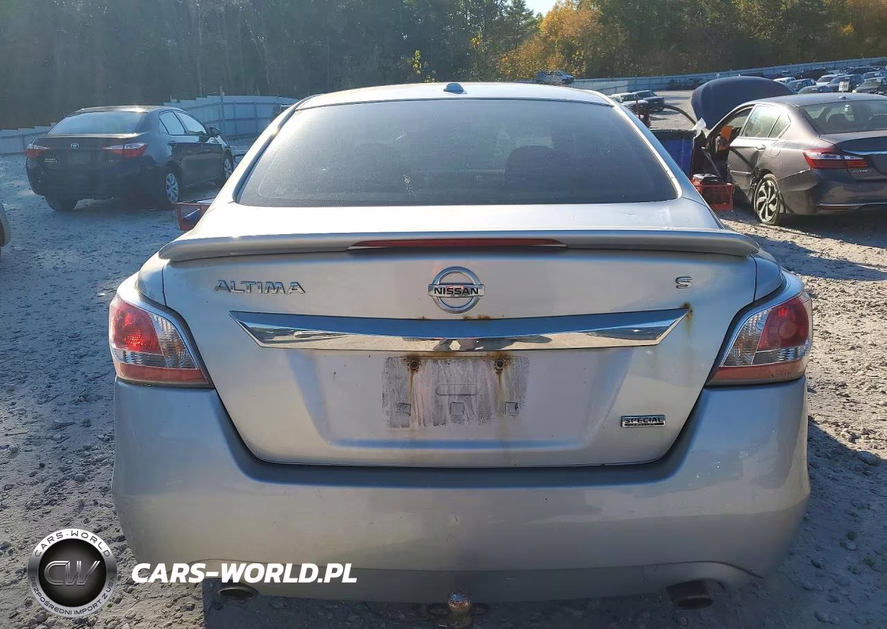 2015 Nissan Altima 2.5 S VIN:1N4AL3AP7FN901697 - 6