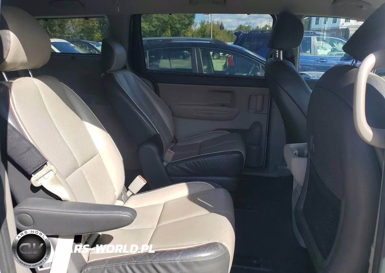 2017 Kia Sedona Lx VIN:KNDMB5C13H6250161 - 11