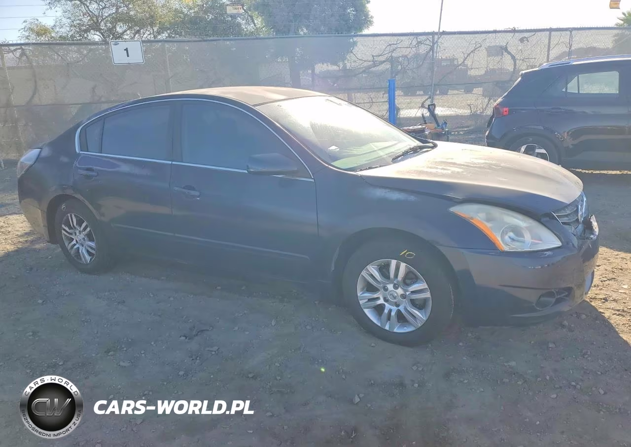 2012 Nissan Altima 2.5 VIN:1N4AL2AP8CN522570 - 4
