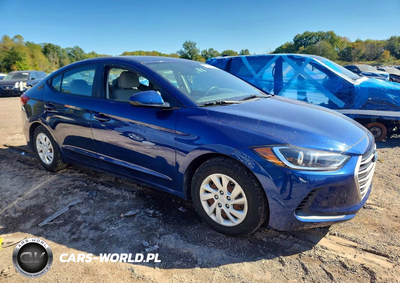 2018 Hyundai Elantra Se VIN:5NPD74LF3JH364390 - 4