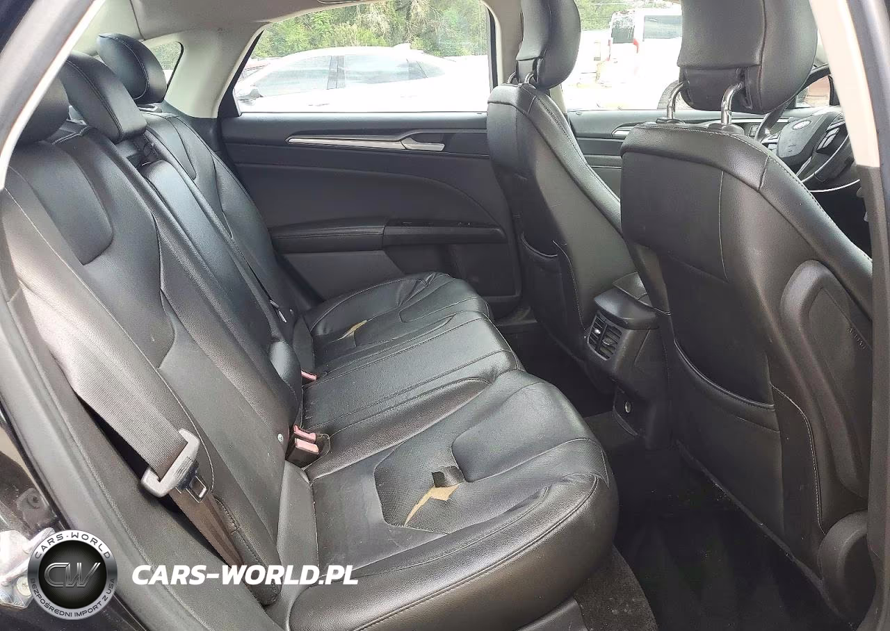 2013 Ford Fusion Titanium VIN:3FA6P0K95DR187832 - 10