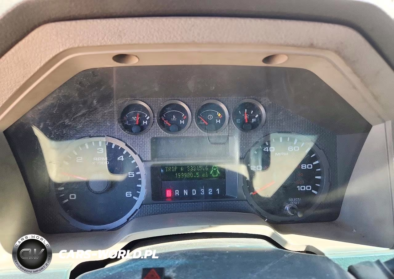2008 Ford F350 Super Duty VIN:1FDWF36598ED90281 - 9