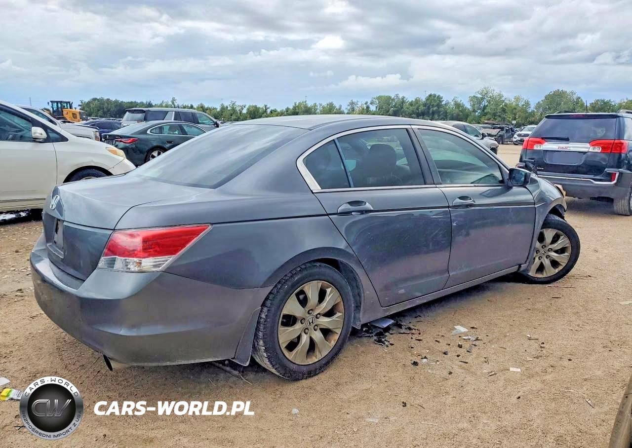 2008 Honda Accord Ex VIN:JHMCP26738C050697 - 3