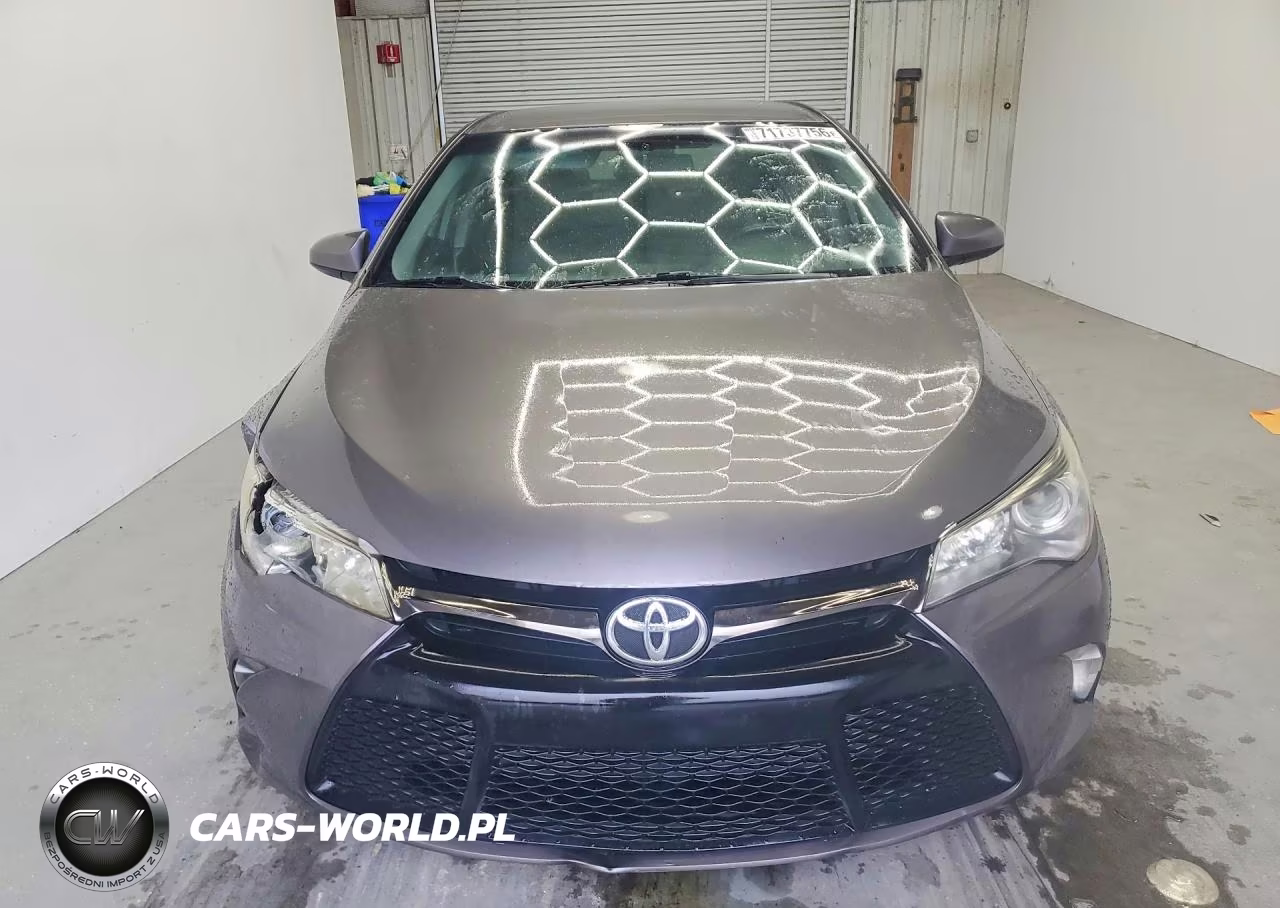 2016 Toyota Camry Se VIN:4T1BF1FK9GU130279 - 5