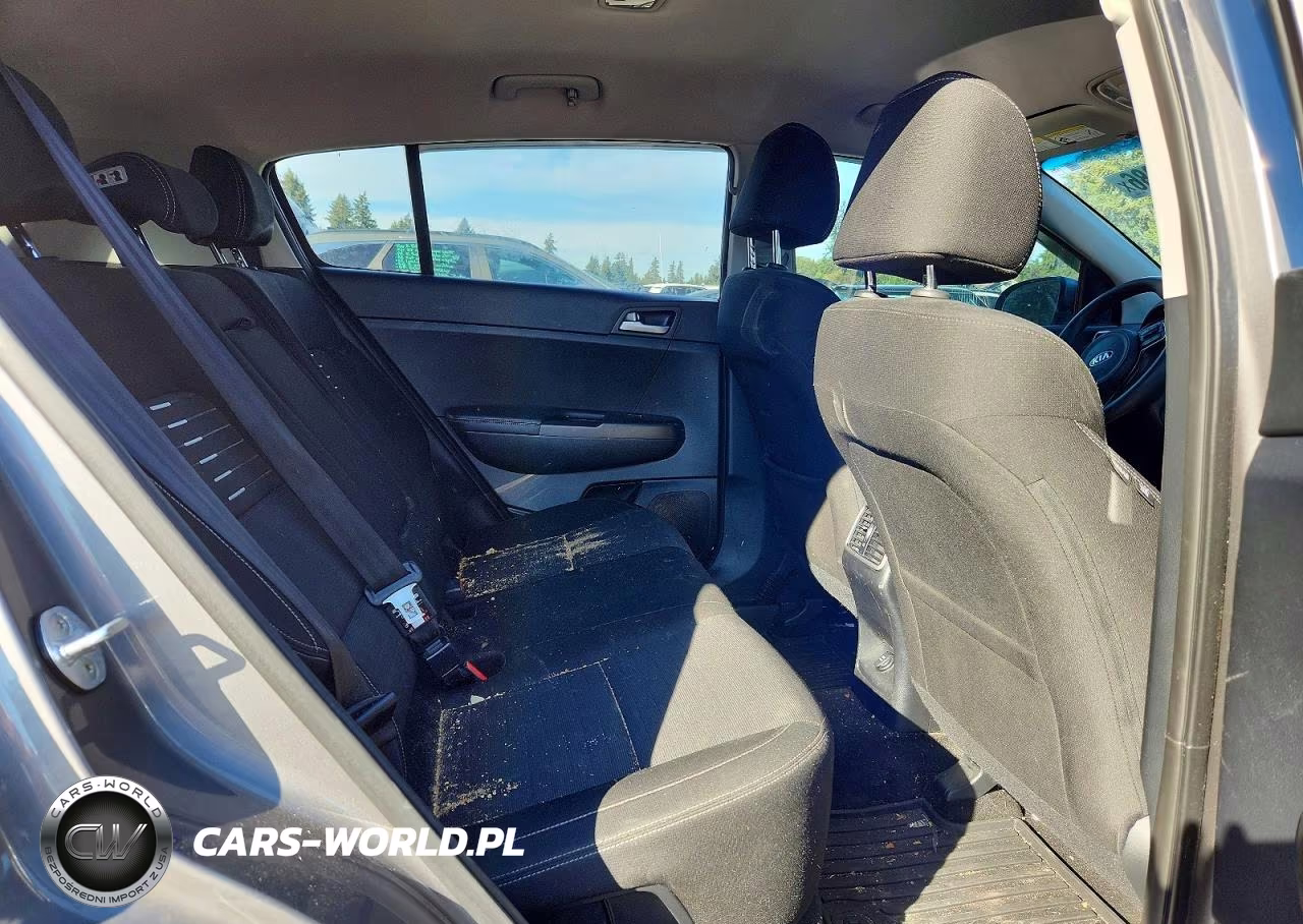 2018 Kia Sportage Lx VIN:KNDPMCACXJ7421584 - 11