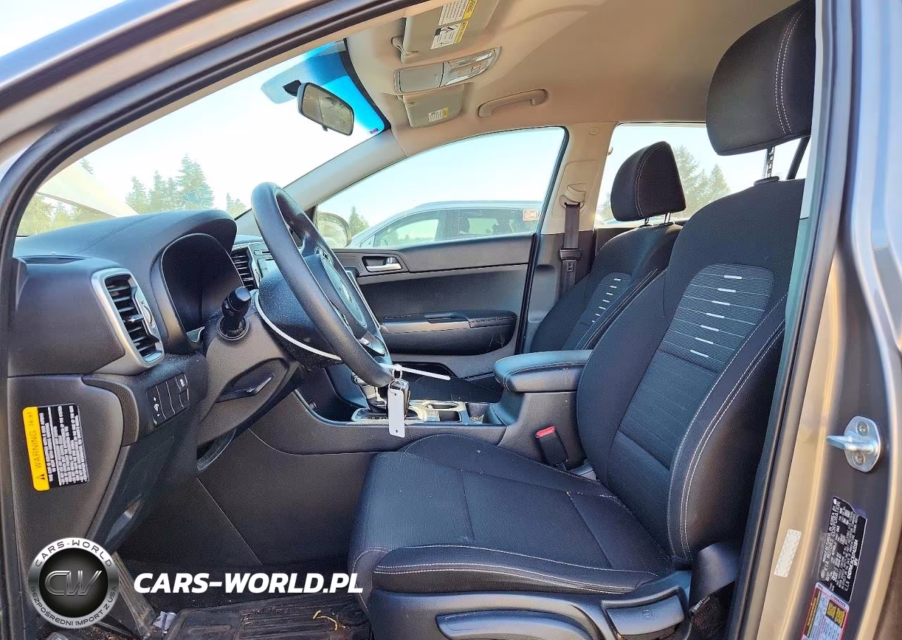 2018 Kia Sportage Lx VIN:KNDPMCACXJ7421584 - 7
