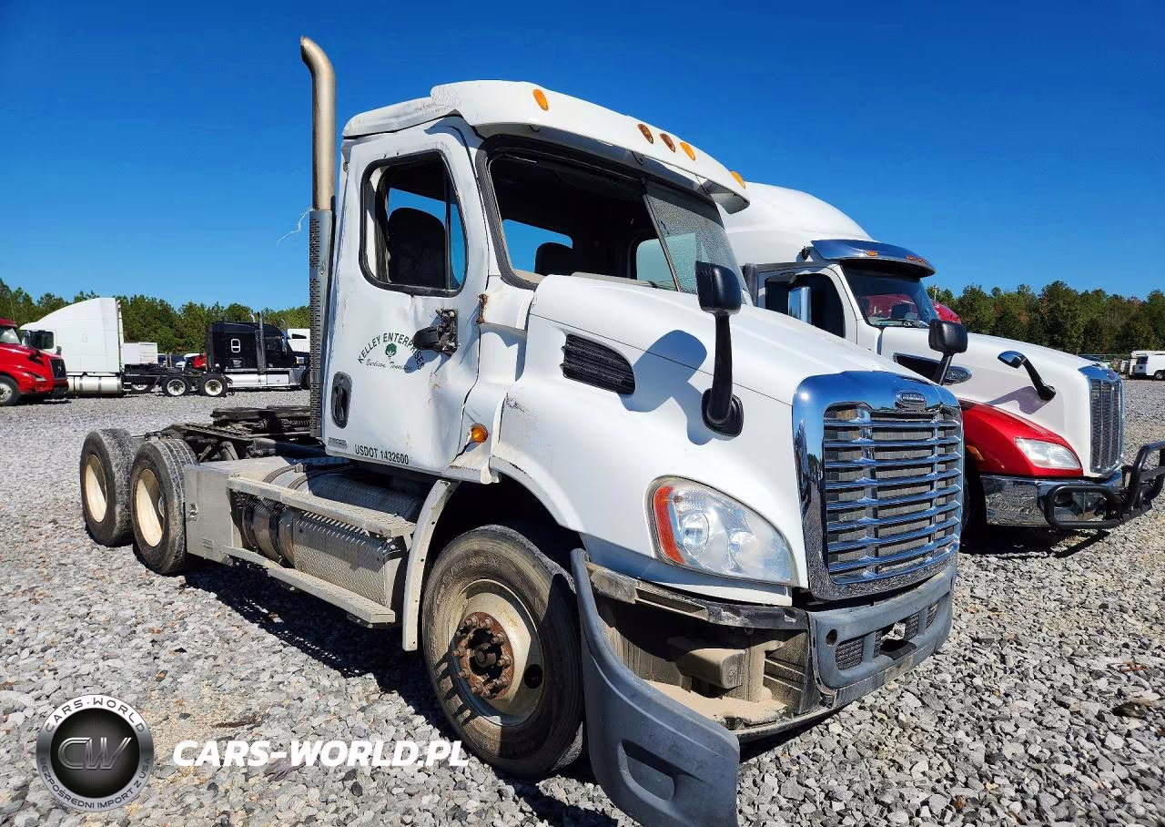 2014 Freightliner Cascadia Semi Truck VIN:1FUJGBDV4ELFK7039 - 4