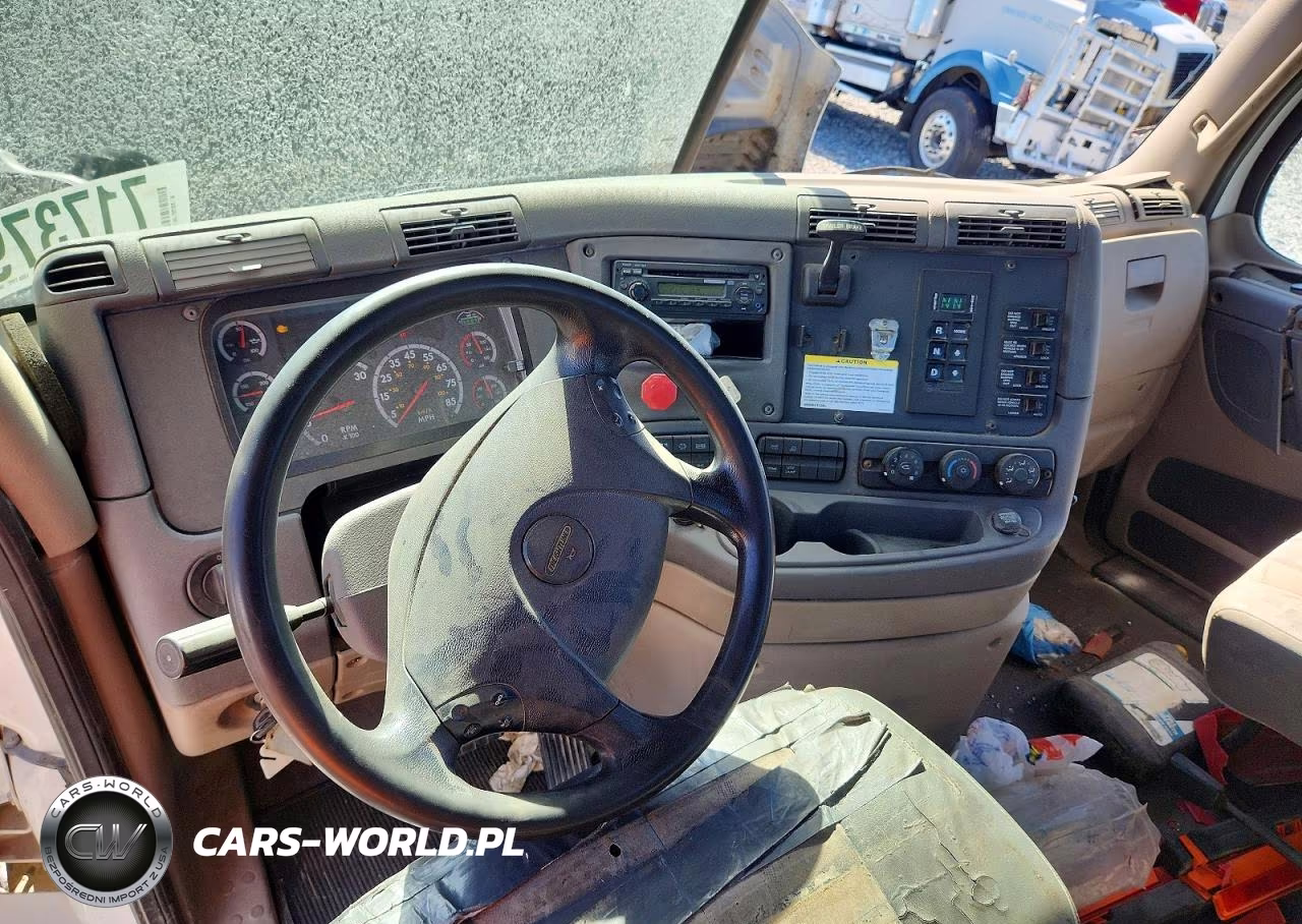 2014 Freightliner Cascadia Semi Truck VIN:1FUJGBDV4ELFK7039 - 8