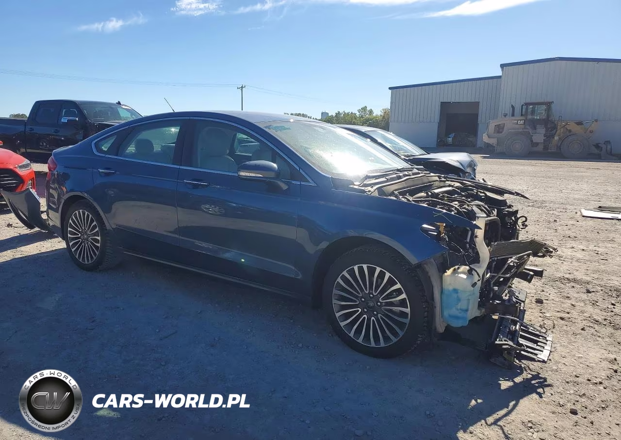2018 Ford Fusion Titanium-Platinum VIN:3FA6P0D97JR247389 - 4