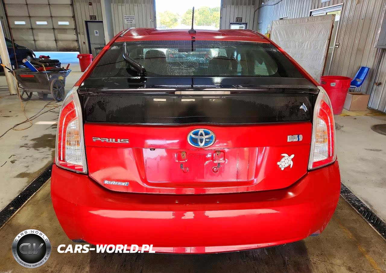 2013 Toyota Prius Three VIN:JTDKN3DU6D1733405 - 6