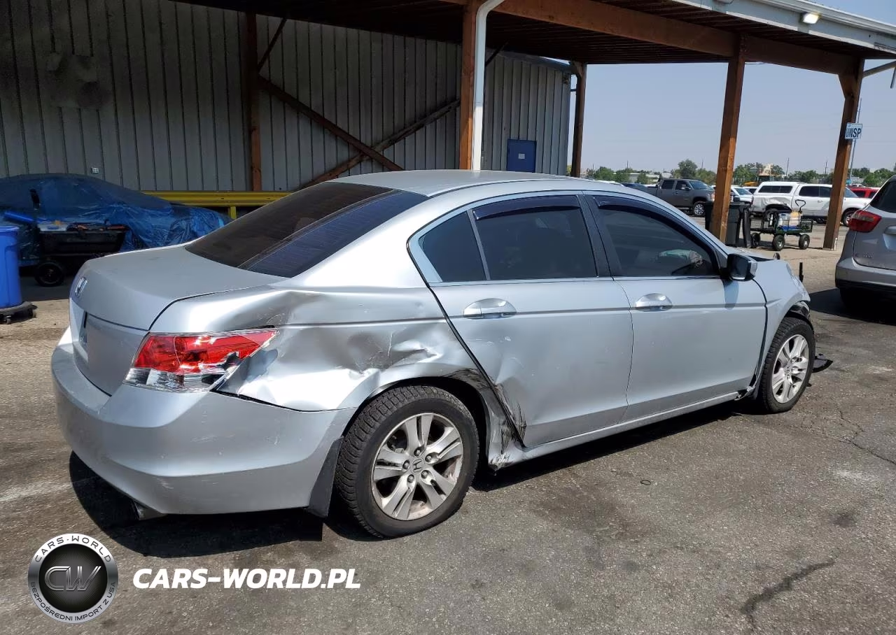 2008 Honda Accord Lxp VIN:JHMCP26448C026995 - 3