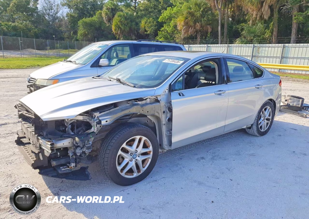 2013 Ford Fusion Se VIN:3FA6P0HR0DR112589 - 1