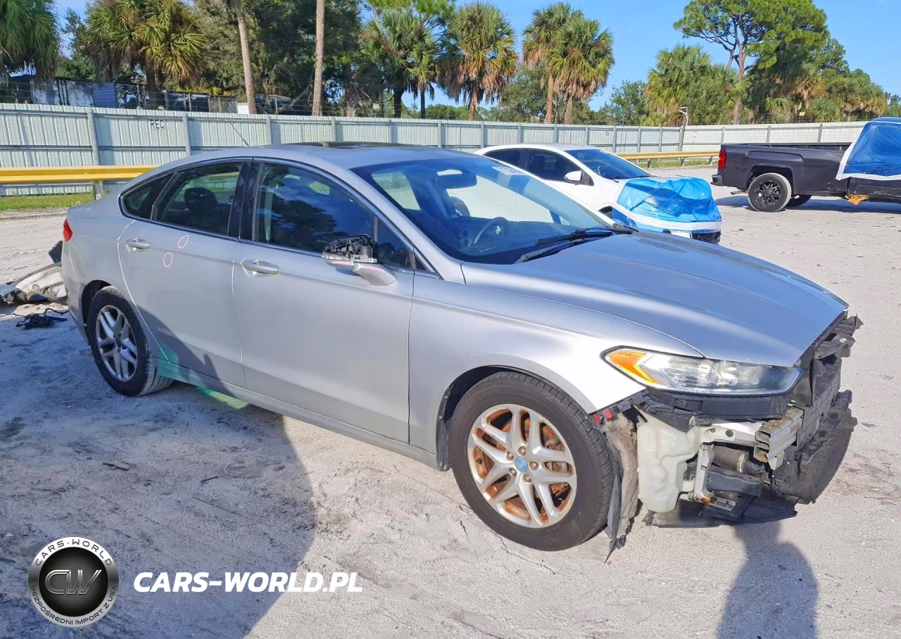 2013 Ford Fusion Se VIN:3FA6P0HR0DR112589 - 4