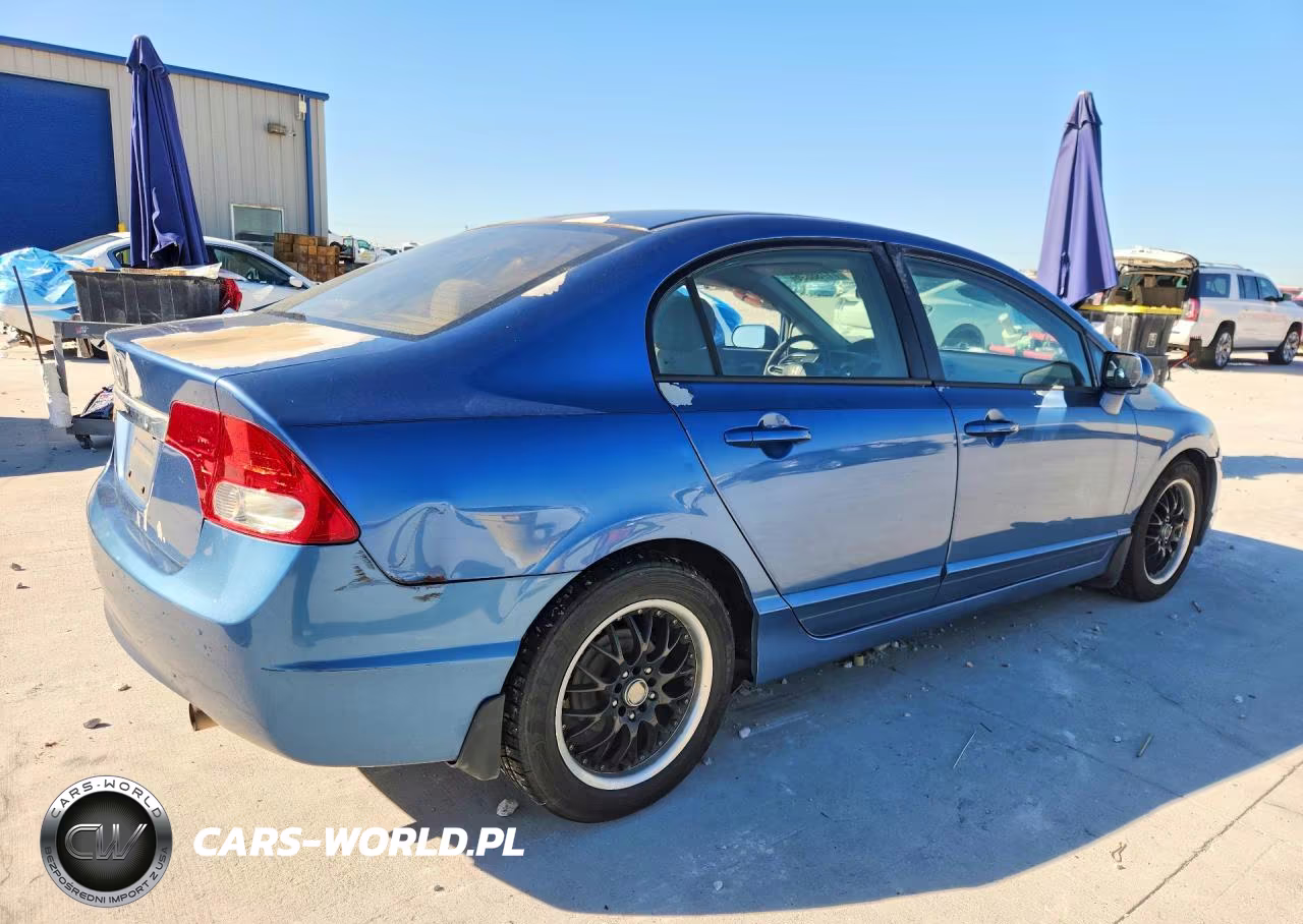 2009 Honda Civic Lx VIN:2HGFA16599H326647 - 3