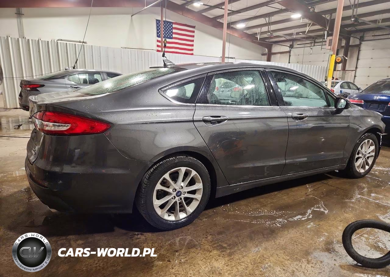 2020 Ford Fusion Se VIN:3FA6P0HD5LR263611 - 3