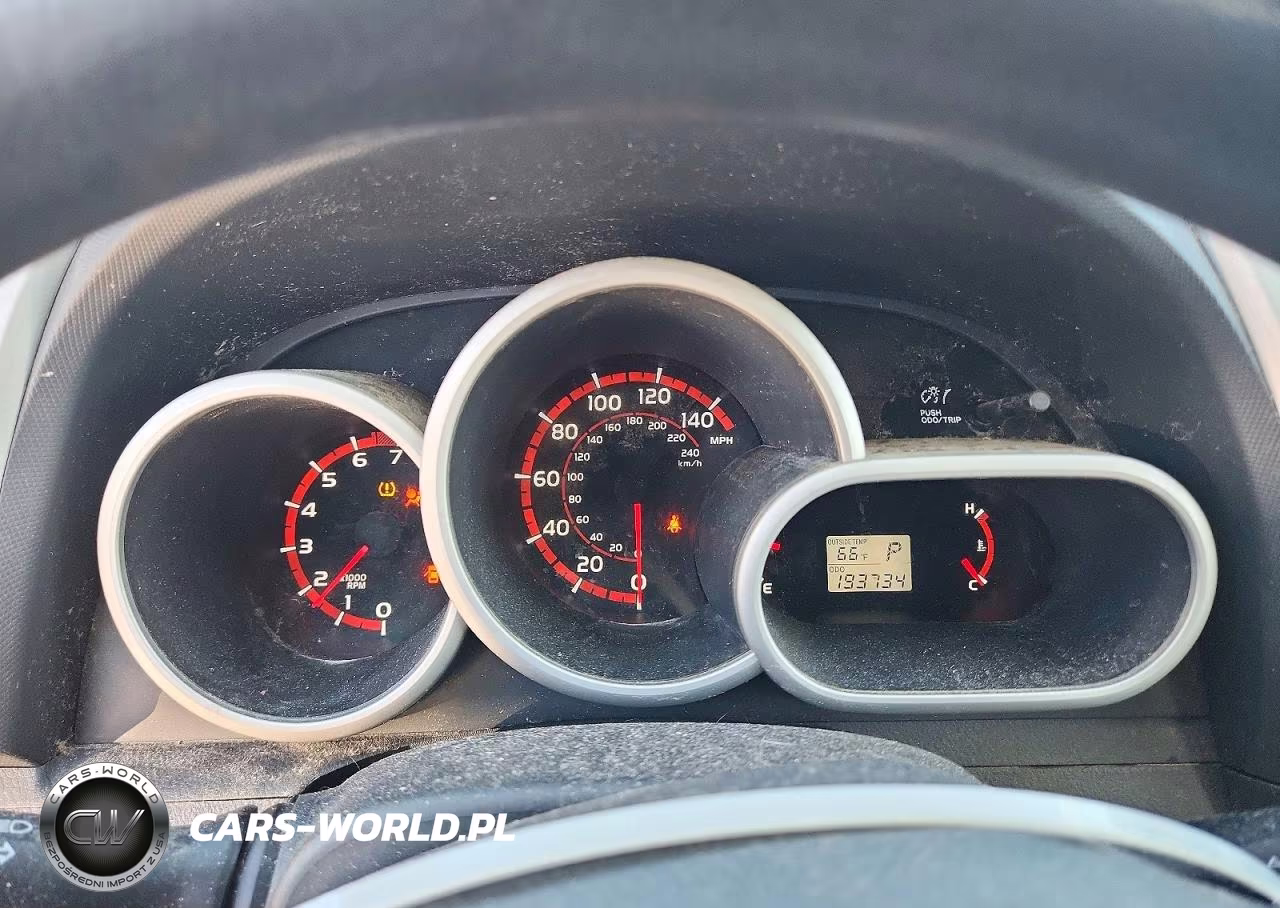 2009 Pontiac Vibe VIN:5Y2SP67019Z441111 - 9
