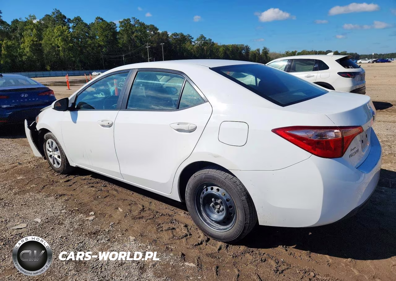 2019 Toyota Corolla L VIN:5YFBURHEXKP911706 - 2