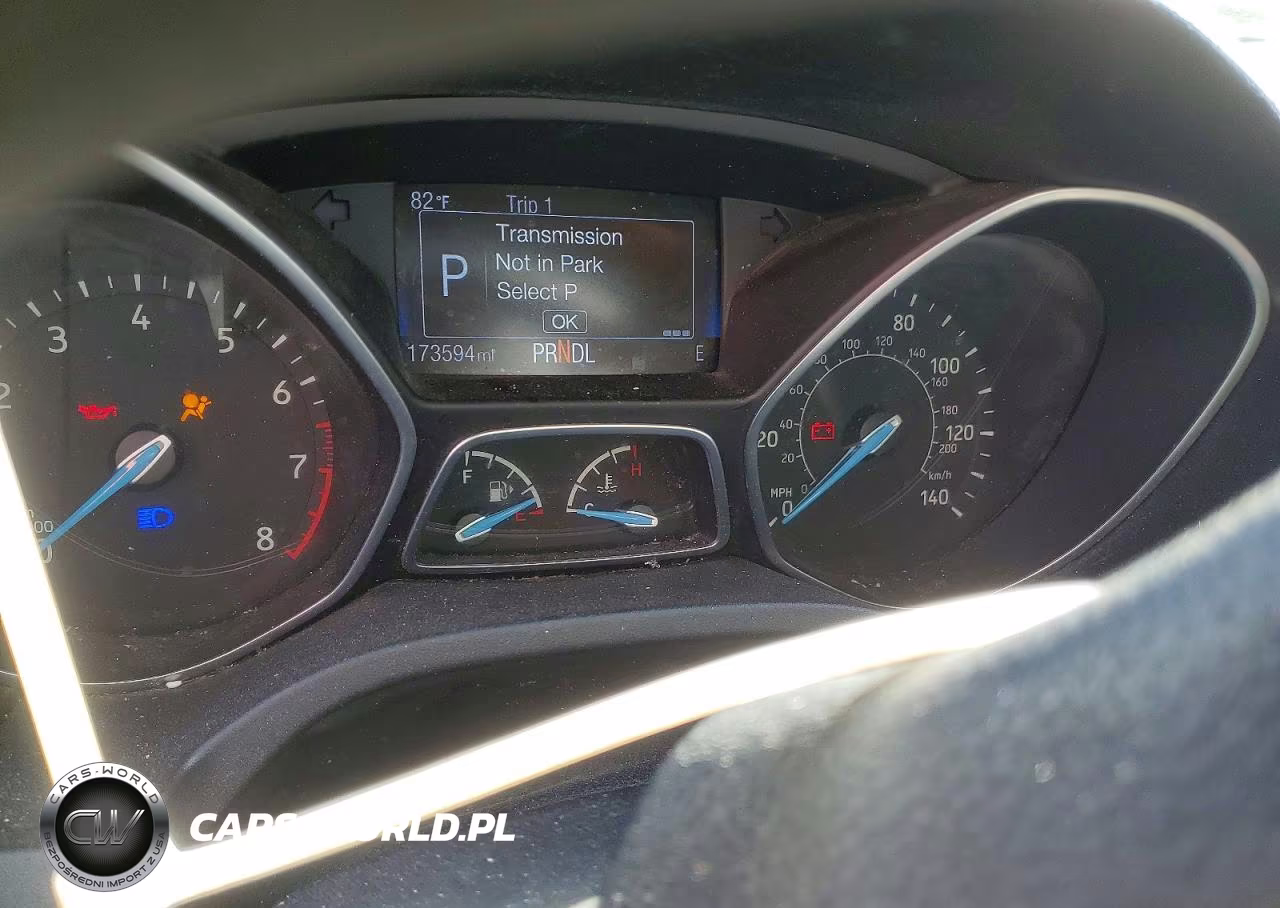 2016 Ford Focus Se VIN:1FADP3K28GL320291 - 9