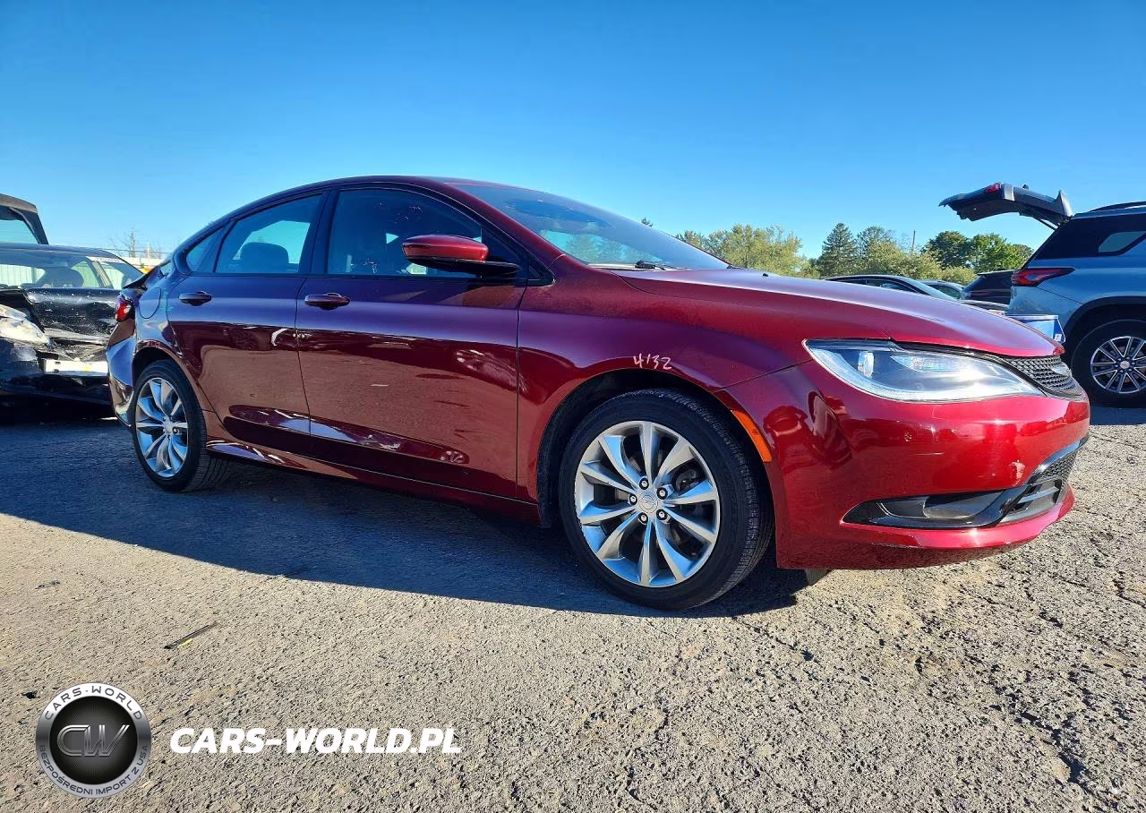 2016 Chrysler 200 S VIN:1C3CCCBB6GN162804 - 4