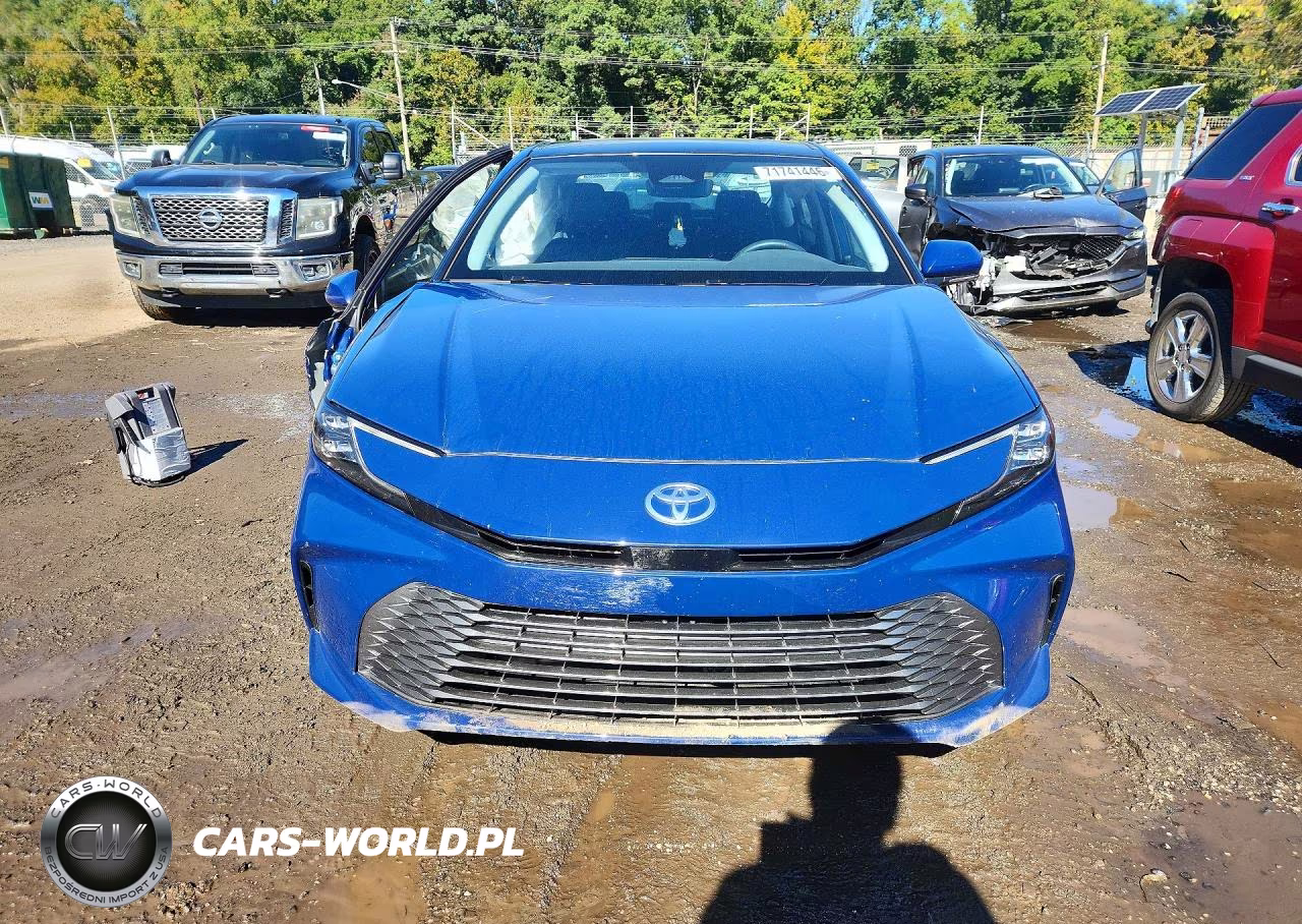 2025 Toyota Camry Xle VIN:4T1DAACK6SU171523 - 5