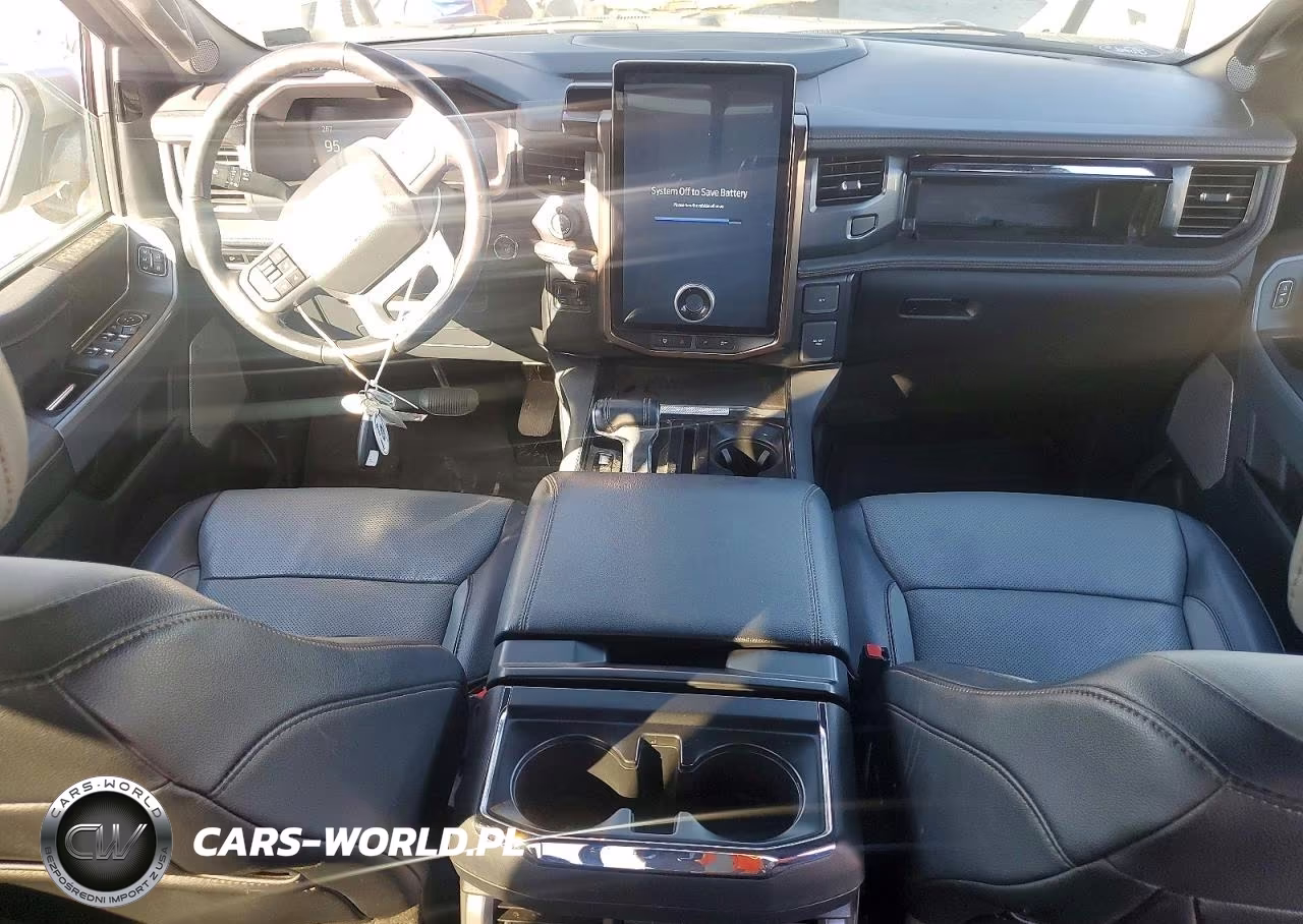 2023 Ford F150 Lightning Pro VIN:1FTVW1EV6PWG06523 - 8
