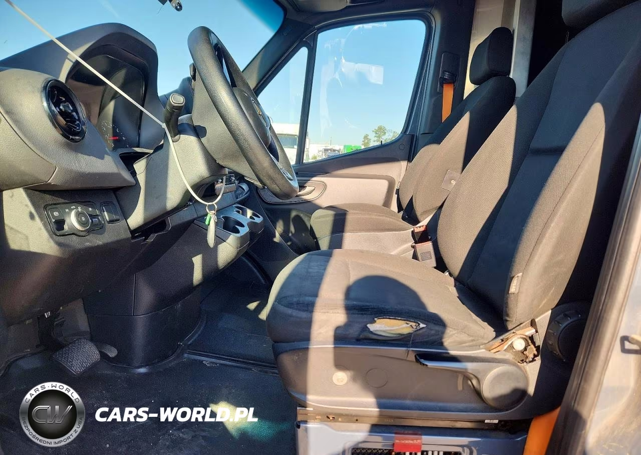 2021 Mercedes-Benz Sprinter 2500 Delivery Van VIN:W1Y40CHYXMT073177 - 7