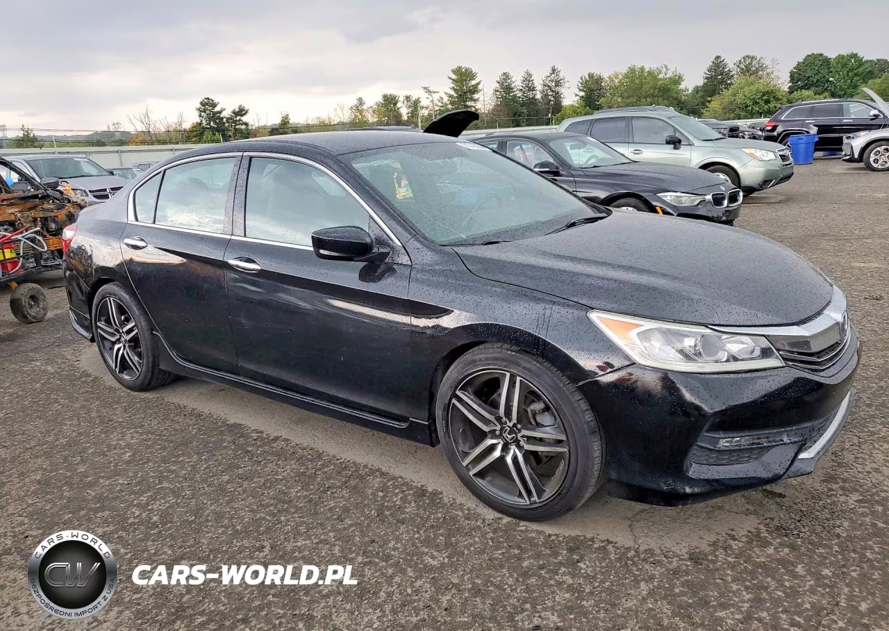2017 Honda Accord Sport VIN:1HGCR2F59HA021826 - 4