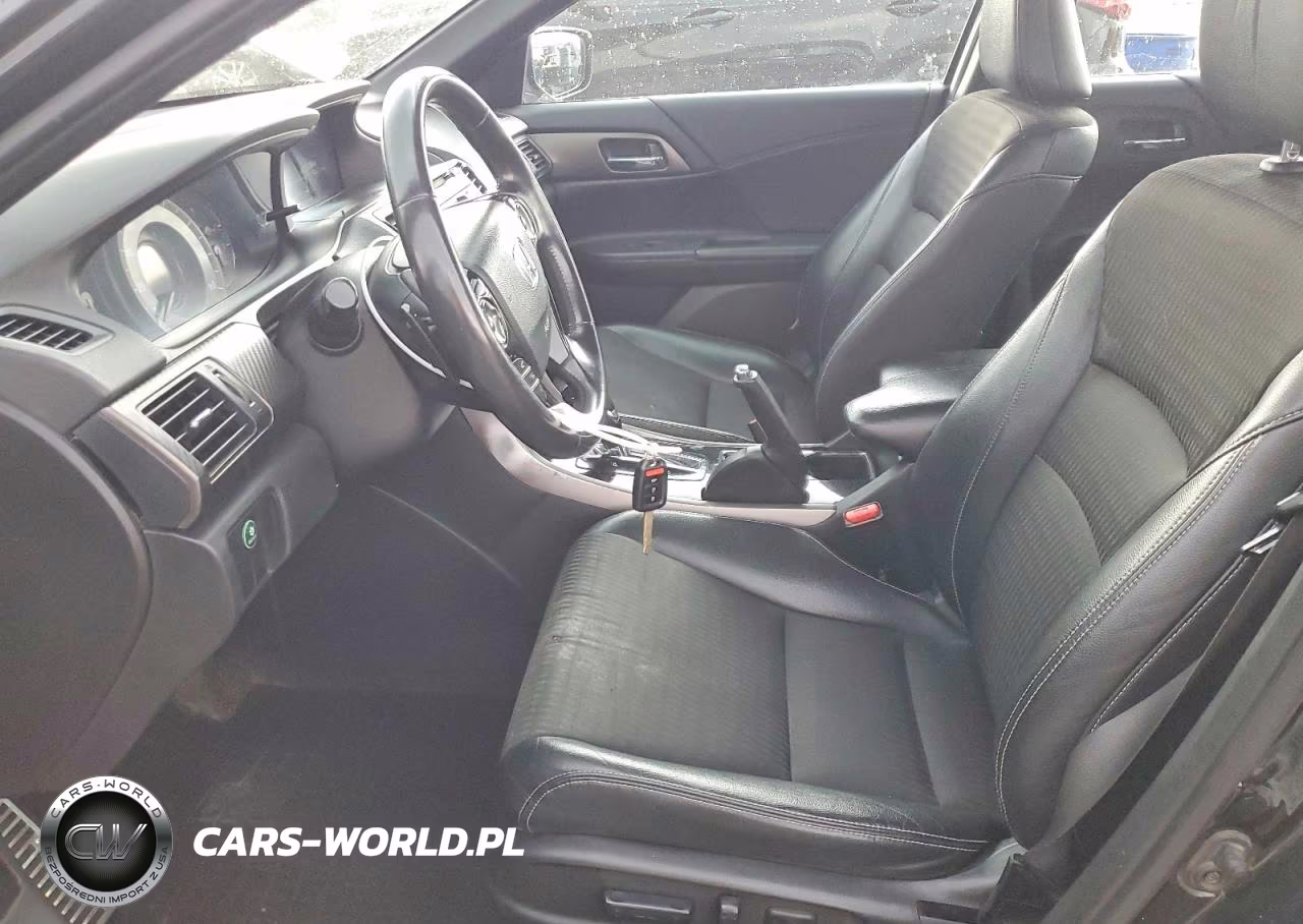 2017 Honda Accord Sport VIN:1HGCR2F59HA021826 - 7