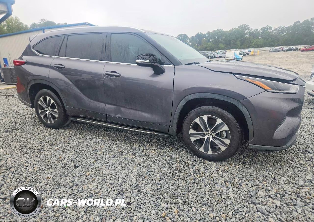 2021 Toyota Highlander Xle VIN:5TDGZRAH4MS534618 - 4
