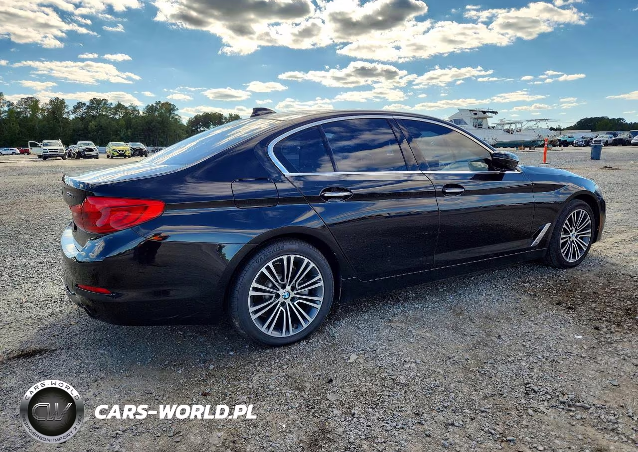 2018 BMW 530 I VIN:WBAJA5C50JWA57223 - 3