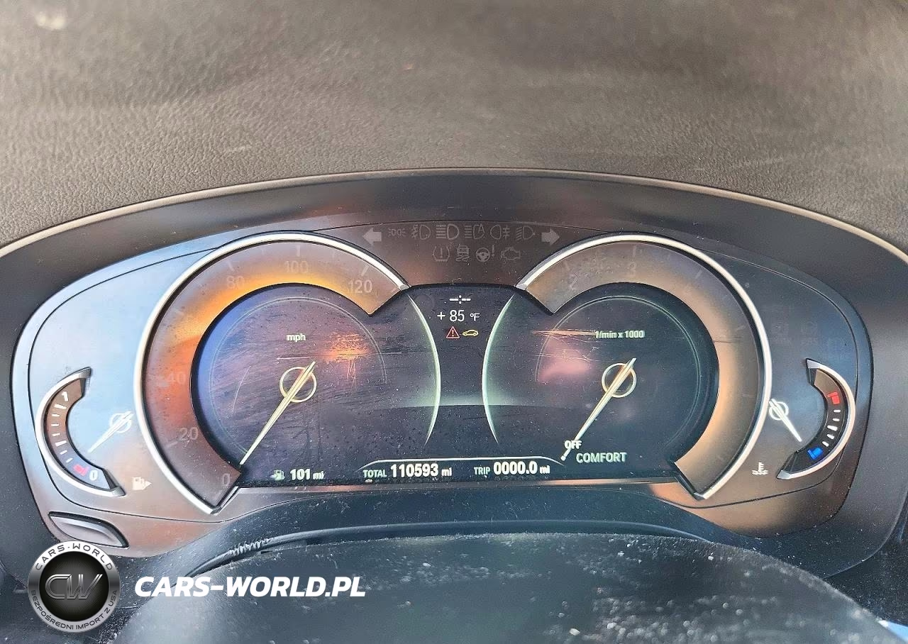 2018 BMW 530 I VIN:WBAJA5C50JWA57223 - 9