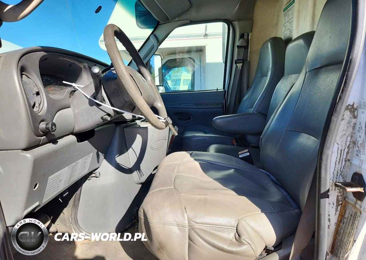 2007 Ford Econoline E450 Super Duty Cutaway Van VIN:1FDXE45S07DA18028 - 7