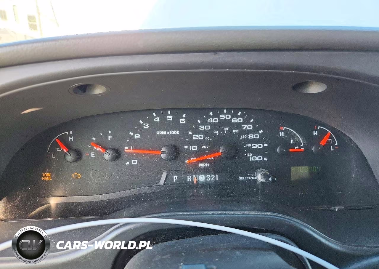 2007 Ford Econoline E450 Super Duty Cutaway Van VIN:1FDXE45S07DA18028 - 9