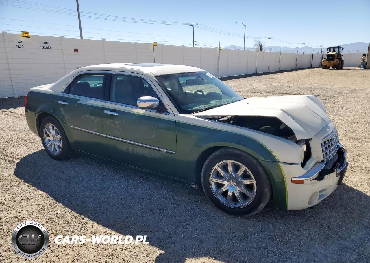 2009 Chrysler 300C VIN:2C3LA63T09H529125 - 4