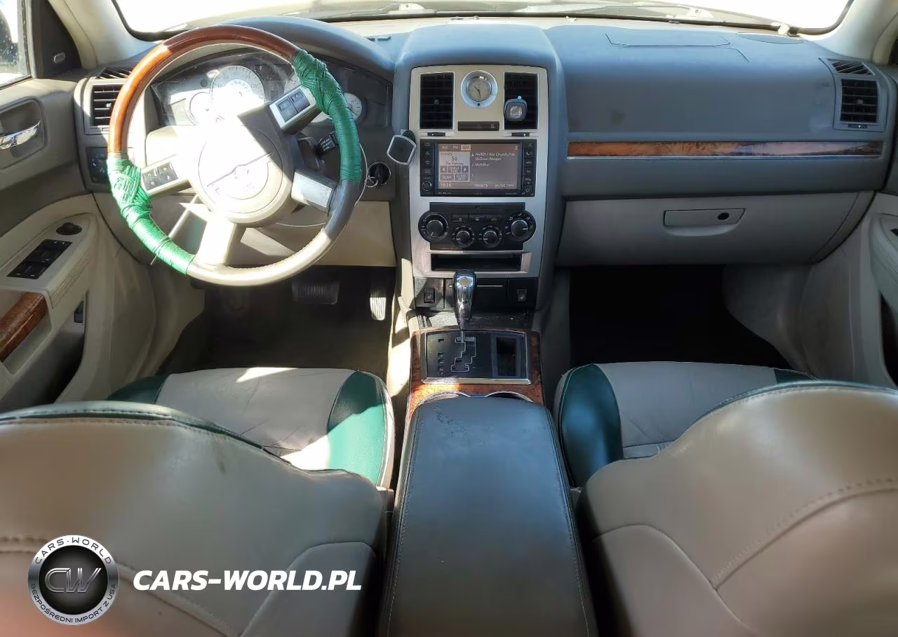 2009 Chrysler 300C VIN:2C3LA63T09H529125 - 8