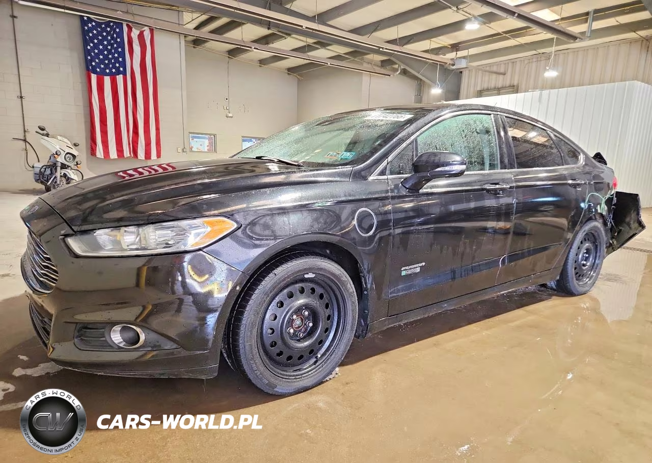 2014 Ford Fusion Titanium Phev VIN:3FA6P0SU9ER382905 - 1